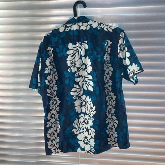 ROYAL CREATIONS Sz  M Hawaiian Style Button Up Short Sleeve Shirt - Picture 4 of 5